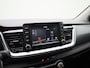 Kia Stonic 1.0 T-GDi DynamicPlusLine | Navigatie | Apple Carplay/ Android Auto | Camera | DAB | Parkeersensoren | Cruise Control | Half leder bekleding | LMV |
