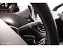 Peugeot 208 1.2 PureTech Allure Tech Edition | Carplay | Glazendak | Clima | Elec.ramen | Wit metallic | Parkeer sensoren | Dealer-staat |
