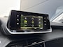 Peugeot 208 1.2 PureTech 100pk Allure | Apple Carplay/Android Auto | Stoelverwarming | Parkeersensoren | LED | Climate control |