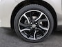 Toyota Yaris 1.3 VVT-i Dynamic | Lichtmetalen velgen | Achteruitrijcamera |