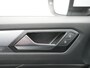 Volkswagen T-Roc 1.5 TSI Style Business Automaat - Navigatie - Camera - Clima