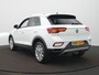 Volkswagen T-Roc 1.5 TSI Style Business Automaat - Navigatie - Camera - Clima