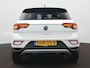 Volkswagen T-Roc 1.5 TSI Style Business Automaat - Navigatie - Camera - Clima
