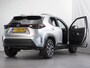 Toyota Yaris Cross 1.5 Hybrid Explore | Stoelverwarming | Adaptive Cruise Control | Parkeersensoren Voor En Achter | Achteruitrijcamera | Grootlichtassistentie | DAB | Bluetooth | Apple CarPlay/ Android Auto