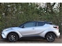 Toyota C-HR 1.8 Hybrid Premium Pack Bi-Tone | NL-Auto | Vol | Afn.trekhaak | Keyless | Leder | Stoelverwarming | Nav | DAB | Camera | Xenon/LED | NAP