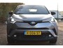 Toyota C-HR 1.8 Hybrid Premium Pack Bi-Tone | NL-Auto | Vol | Afn.trekhaak | Keyless | Leder | Stoelverwarming | Nav | DAB | Camera | Xenon/LED | NAP