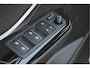 Toyota C-HR 1.8 Hybrid Premium Pack Bi-Tone | NL-Auto | Vol | Afn.trekhaak | Keyless | Leder | Stoelverwarming | Nav | DAB | Camera | Xenon/LED | NAP