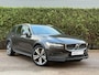 Volvo V60 Cross Country B5 AWD Ultimate | Panoramadak | Harman Kardon | Nappaleder met stoelventilatie |
