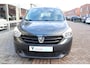 Dacia Lodgy 1.2 TCe Ambiance 5p. Veel ruimte, goed onderhouden met trekhaak.