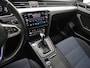 Volkswagen Passat Variant 1.4 TSI PHEV GTE R-Line | Panoramadak | Massage | Trekhaak | Camera | Adaptive Cruise | Carplay