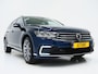 Volkswagen Passat Variant 1.4 TSI PHEV GTE R-Line | Panoramadak | Massage | Trekhaak | Camera | Adaptive Cruise | Carplay