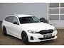 BMW 3-Serie Touring 320e Executive Sport NAP|Sportst|Leder|Carplay|Curved|LCI