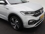 Volkswagen T-Cross 1.0 TSi 115 Pk Style R-Line | Adaptive Cruise | Stoelverwarming | CarPlay | Navigatie | Parkeersensoren | 18 Inch | 12.080 Km!!