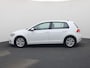 Volkswagen Golf 1.0 TSI 115pk Comfortline · Navigatie · Apple/Android Car Play · Parkeersensoren · DAB