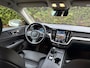 Volvo V60 2.0 B4 Core | Trekhaak | Camera | Adaptive Cruise control | Leder |