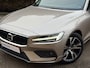 Volvo V60 2.0 B4 Core | Trekhaak | Camera | Adaptive Cruise control | Leder |