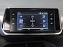 Peugeot e-2008 EV Active Pack 50 kWh | Achteruitrijcamera | Voorverwarmen | Navigatie | Cruise control | Climate Control | Apple Carplay/Android auto