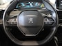 Peugeot e-2008 EV Active Pack 50 kWh | Achteruitrijcamera | Voorverwarmen | Navigatie | Cruise control | Climate Control | Apple Carplay/Android auto