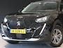 Peugeot e-2008 EV Active Pack 50 kWh | Achteruitrijcamera | Voorverwarmen | Navigatie | Cruise control | Climate Control | Apple Carplay/Android auto