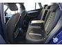 BMW X1 sDrive20i Executive Edition/Head-Up/Sportstoelen/ LED/Trekhaak.