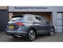 Volkswagen Tiguan Allspace 2.0 TSI 4Motion R-Line & Highline 5-Zits Pano.Dak 20inch LM Suzuka Keyless Stuurwiel V.W. Virtual Cockpit *NL auto* 1e Eigenaar!