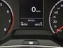 Volkswagen T-Roc 1.5 TSI Sport 150 pk DSG | Black Style | Afn. Trekhaak | Stoelverwarming | Cruise Control | Navigatie via App-connect