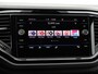 Volkswagen T-Roc 1.5 TSI Sport 150 pk DSG | Black Style | Afn. Trekhaak | Stoelverwarming | Cruise Control | Navigatie via App-connect