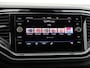 Volkswagen T-Roc 1.5 TSI Sport 150 pk DSG | Black Style | Afn. Trekhaak | Stoelverwarming | Cruise Control | Navigatie via App-connect