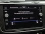 Volkswagen Tiguan 1.4TSIeHybrid 110kW/150PK Elegance DSG · Navigatie · Trekhaak · Apple/Android