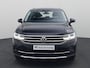 Volkswagen Tiguan 1.4TSIeHybrid 110kW/150PK Elegance DSG · Navigatie · Trekhaak · Apple/Android