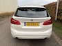 BMW 2-Serie Active Tourer 220i Essential / AUTOMAAT / PANORAMADAK / LEER / HEAD-UP / NAVI