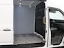 Volkswagen Crafter 35 2.0 TDI 140 Pk Aut.L3H3 Trendline EURO VI / Airco / Elek.pakk. / App connect / Cruise Control / Bijrijdersbank / laadruimte betimmering / Camera