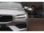 Volvo V60 2.0 B3 163pk Momentum Advantage | Trekhaak Wegklapbaar | Navigatie | Camera | PDC