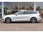 Volvo V60 2.0 B3 163pk Momentum Advantage | Trekhaak Wegklapbaar | Navigatie | Camera | PDC