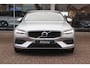 Volvo V60 2.0 B3 163pk Momentum Advantage | Trekhaak Wegklapbaar | Navigatie | Camera | PDC