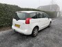 Peugeot 5008 1.6 HDiF ST 5p. | Navi | Autom. Airco | Cruise Control | PDC | Trekhaak | Privacy Glass | APK tot 31-03-2026!