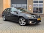 Peugeot 308 SW 1.2 130pk ALLURE PREMIUM AUTOMAAT/TREKHAAK//CARPLAY/83.000 KM!