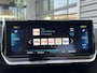 Peugeot e-2008 Allure Pack 50kWh EV 136pk AUTOMAAT | STOELVERW. | CAMERA | NAVI | KEYLESS ENTRY | 18" LM-VELGEN 'BUND'