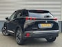 Peugeot e-2008 Allure Pack 50kWh EV 136pk AUTOMAAT | STOELVERW. | CAMERA | NAVI | KEYLESS ENTRY | 18" LM-VELGEN 'BUND'