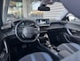Peugeot e-2008 Allure Pack 50kWh EV 136pk AUTOMAAT | STOELVERW. | CAMERA | NAVI | KEYLESS ENTRY | 18" LM-VELGEN 'BUND'