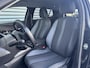 Peugeot e-2008 Allure Pack 50kWh EV 136pk AUTOMAAT | STOELVERW. | CAMERA | NAVI | KEYLESS ENTRY | 18" LM-VELGEN 'BUND'