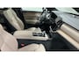 Volvo XC90 NEW MODEL 2.0 T8 Plug-in hybrid AWD Ultra Dark | Nappa Leder / stoel ventilatie- massage | Bowers & Wilkins Audio | Luchtvering | Trekhaak | Extra getint Glas |