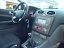 Ford Focus 1.8 Titanium - Airco - Navigatie
