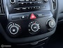 Kia Ceed cee'd Sporty Wagon 1.4 Fifteen / APK 10-2026 / AIRCO!