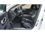 Volvo V60 2.0 T5 250pk R-Design Black Optik H&K Leder 20inch LM Navi LED Virtual Cockpit Stoel & Stuurwiel V.W. *Uitstraling*
