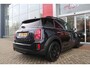 MINI Countryman Mini 2.0 Cooper S E 220PK ALL4 CHILI | UNION JACK ACHTERLICHTEN | LEDEREN BEKLEDING | ELEKTRISCH BEDIENBARE VOORSTOELEN MET GEHEUGENFUNSCTIE OP DE BESTUURDERSSTOEL | STOEL/VOORRUIT VERWARMING | FULL LED KOPLAMPEN | DRAADLOZE APPLE CARPLAY/ANDROID AUTO | DRAADLOZE TELEFOONLADER | NAVIGATIE | EXTRA GETINTE ACHTERRUITEN | ZWART DAK | 18" LICHTMETALEN VELGEN BLACK 10 SPAAKS | ACHTERUITRIJ CAMERA | PARKEERSENSOREN VOOR EN ACHTER | CLIMATE CONTROL | KEYLESS ENTRY/START | HUD (HEAD UP DISPLAY) | ADAPTIVE CRUISE CONTROL | DAB+ RADIO | DONKERE HEMEL BEKLEDING |