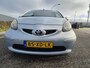 Toyota Aygo 1.0-12V + .