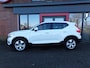 Volvo XC40 2.0 T4 Momentum Camera Leer Trekhaak NAP Nieuwstaat!!!
