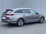 Hyundai i30 Wagon 1.0 T-GDi MHEV Comfort Smart 30th Edition / Fabrieksgarantie tot 08-2027 / Dealer onderhouden / Navigatie / Stuur- en stoelverwarming / Achteruitrijcamera / Apple Carplay Android / 17" LM wielen /