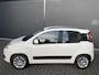 Fiat Panda 0.9 TwinAir Lounge - Airco - Parkeersensoren achter - Dakrails - Mistlampen voor - Stuur multifunctioneel - Radio/Cd - Stuur leder - Lederen versnellingspook